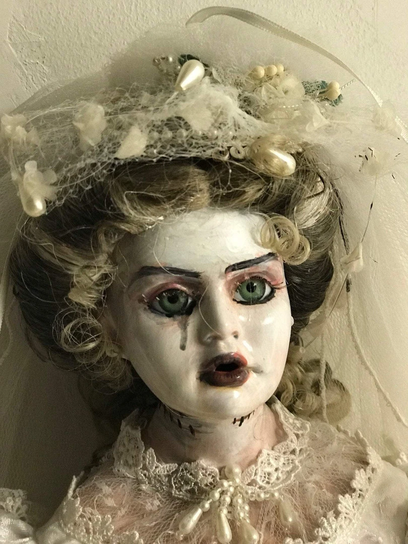 The Horror Dome "Creepy Porcelain Doll - Frankensteins Bride" HD Studios Halloween Prop 7 The Horror Dome "Creepy Porcelain Doll - Frankensteins Bride" HD Studios Halloween Prop