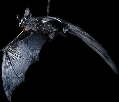 Distortions "Flying Bat" Halloween Animatronic 3 Distortions "Flying Bat" Halloween Animatronic