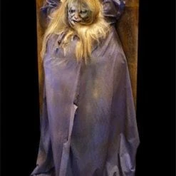 Distortions "Hard Labor Zombie Shocktronic" Live Actor Halloween Animatronic