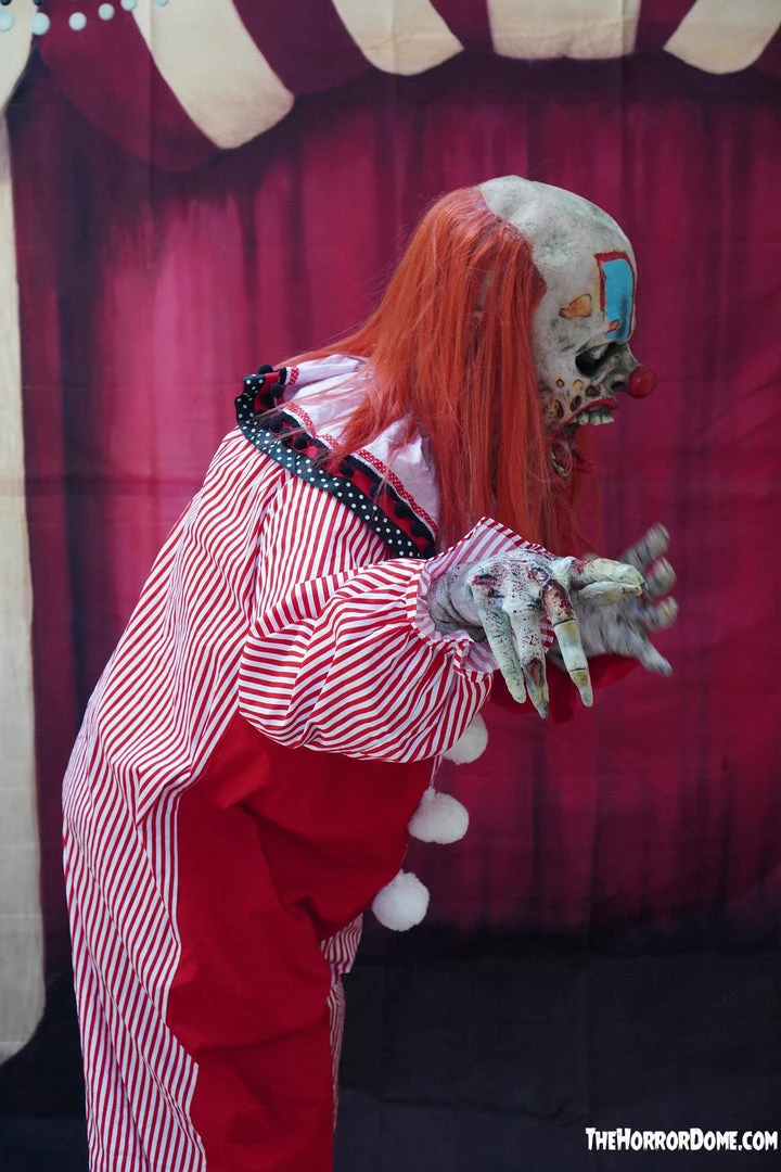 The Horror Dome Costumes "Movie Clown Suit In Red" Costume 7 The Horror Dome Costumes "Movie Clown Suit In Red" Costume