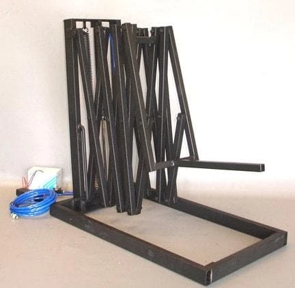 DC Props Animatronics "Scissor Extender" Halloween Animatronic Mechanism 4 DC Props Animatronics "Scissor Extender" Halloween Animatronic Mechanism