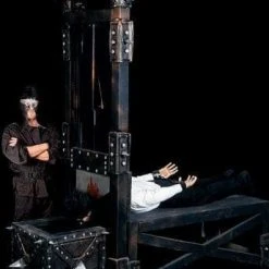 Distortions "The Guillotine" Halloween Animatronic